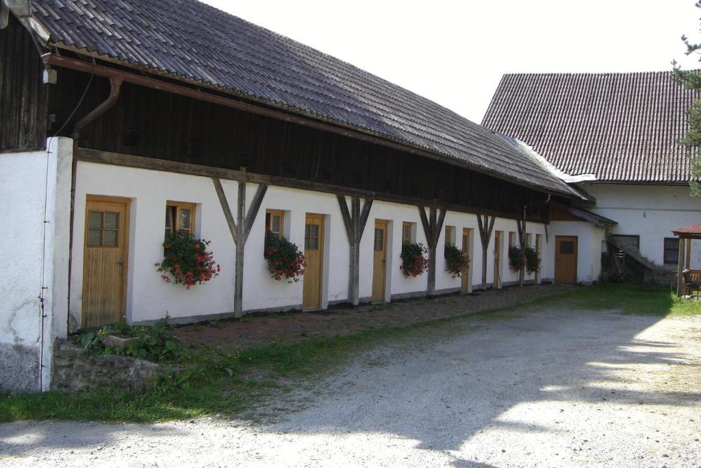 Landgasthof Duellhof Schaufling Extérieur photo